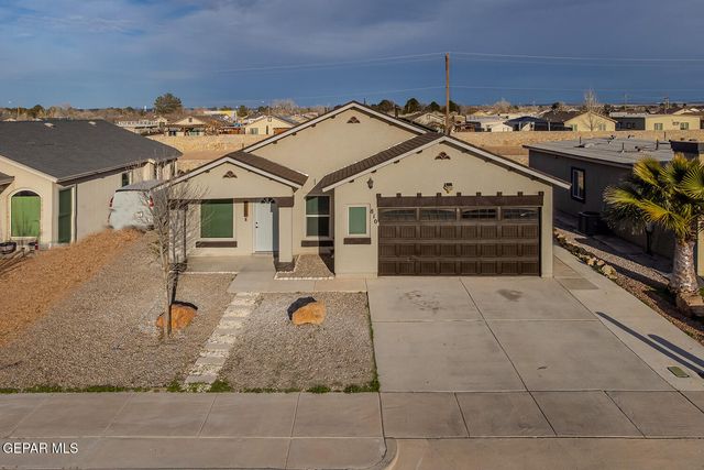 810 VILLAS DEL SOL Road, Socorro, TX 79927