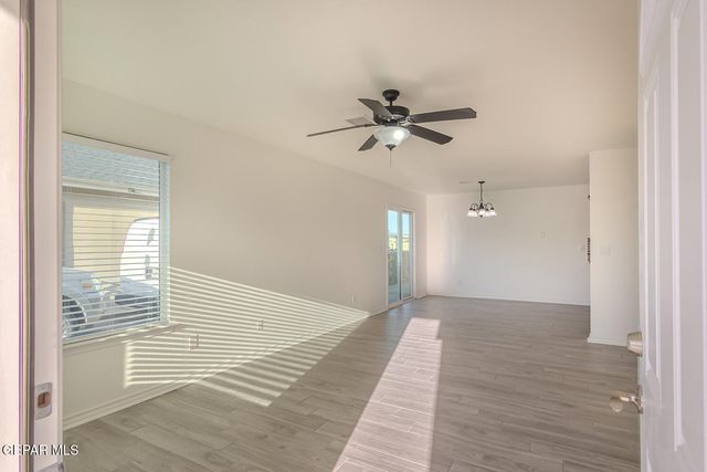 810 VILLAS DEL SOL Road, Socorro, TX 79927