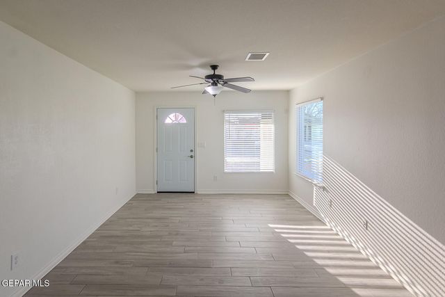 810 VILLAS DEL SOL Road, Socorro, TX 79927