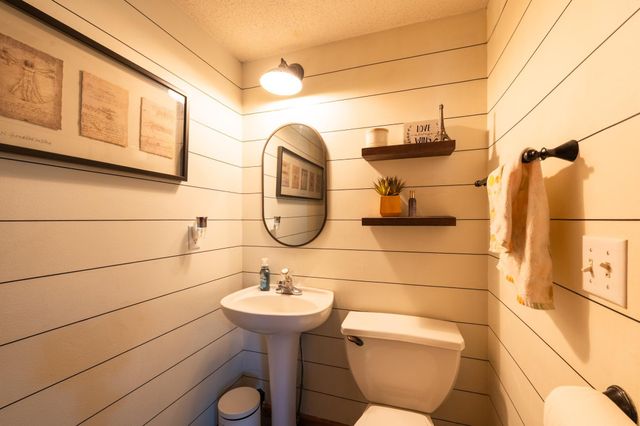 11139 Blazingstar Court, Champlin, MN 55316