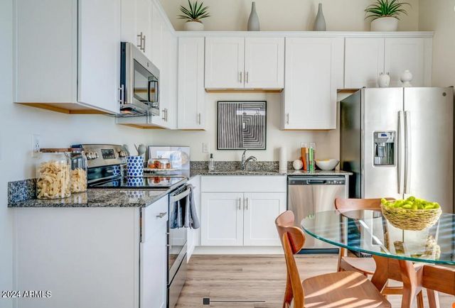 9652 E HAMPTON Avenue 1, Mesa, AZ 85209