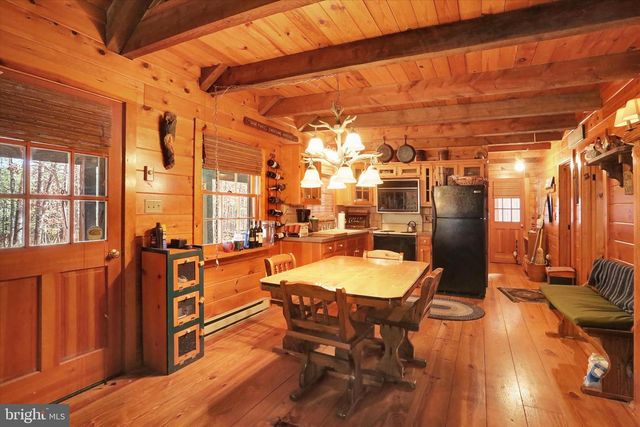 1895 ARTEMAS RD, Artemas, PA 17211