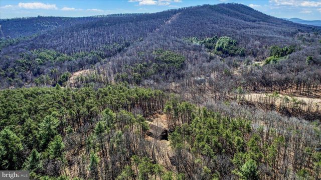 1895 ARTEMAS RD, Artemas, PA 17211