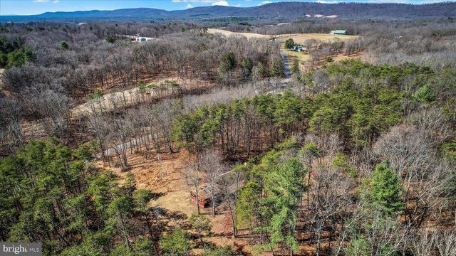 1895 ARTEMAS RD, Artemas, PA 17211