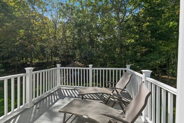 34 & 34R Pickering St, Essex, MA 01929