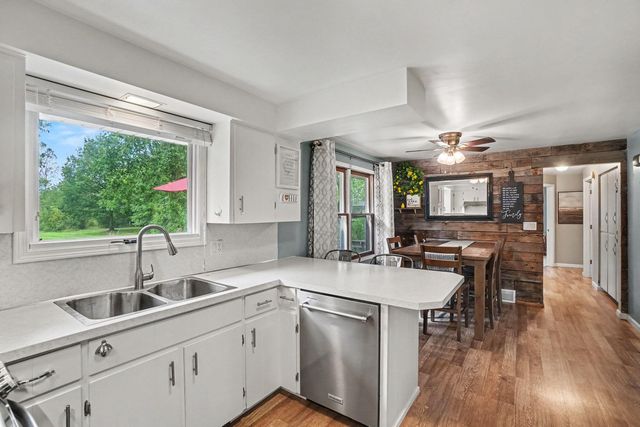 4175 120th Avenue, Holland, MI 49424