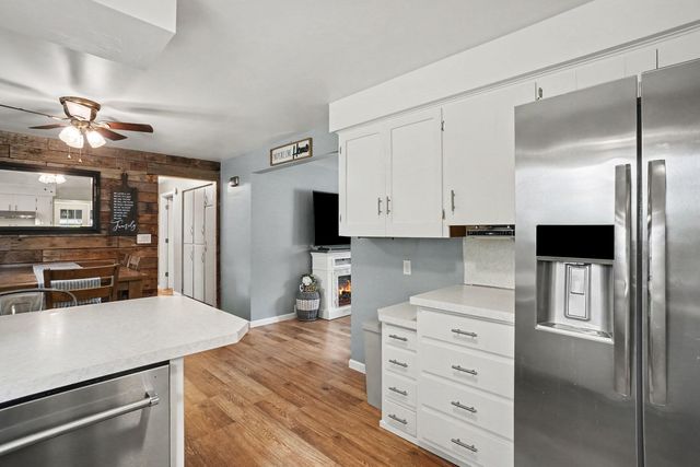 4175 120th Avenue, Holland, MI 49424