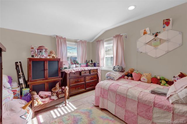 522 Browns Road, Nesconset, NY 11767