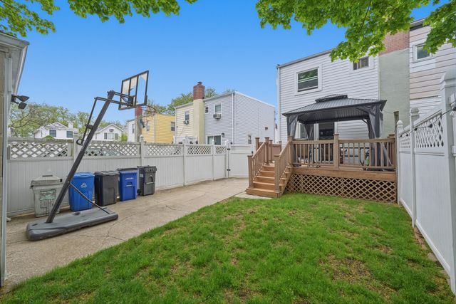 1317 E 58TH Street, New York City, NY 11234