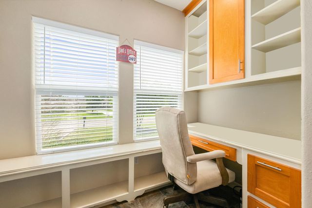 12596 Point Aquarius Boulevard, Willis, TX 77318