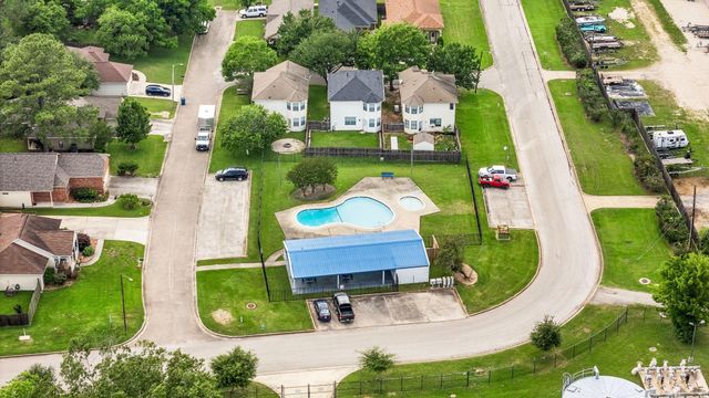 12596 Point Aquarius Boulevard, Willis, TX 77318