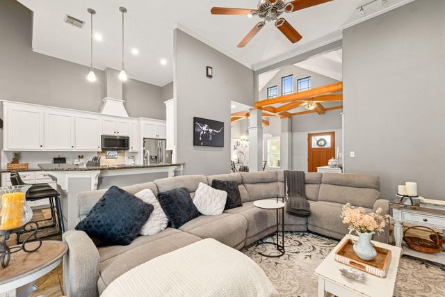 12596 Point Aquarius Boulevard, Willis, TX 77318