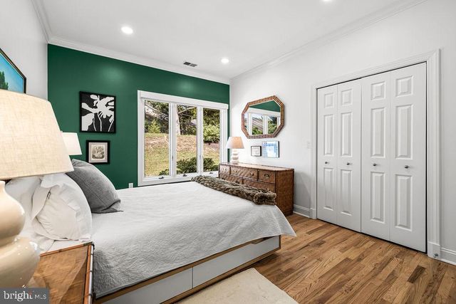 24 SEMINARY DR, Lutherville Timonium, MD 21093