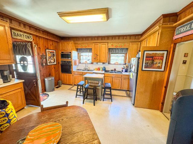 360 Bridge Street, Branchville, SC 29432