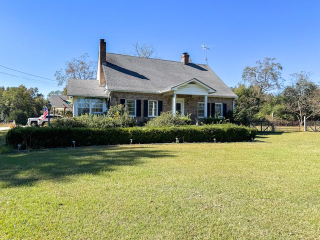 360 Bridge Street, Branchville, SC 29432