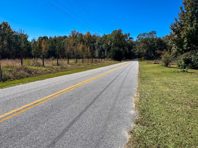 360 Bridge Street, Branchville, SC 29432