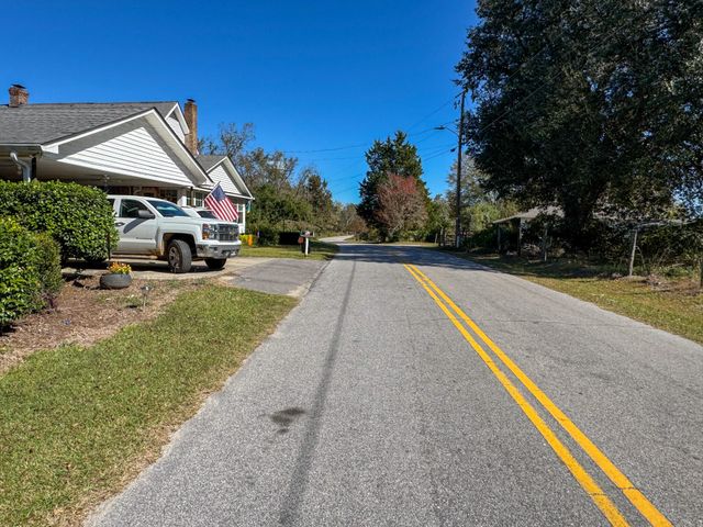 360 Bridge Street, Branchville, SC 29432
