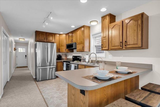468 Pentecost Highway, Franklin Twp, MI 49265