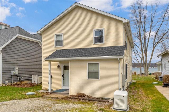 468 Pentecost Highway, Franklin Twp, MI 49265
