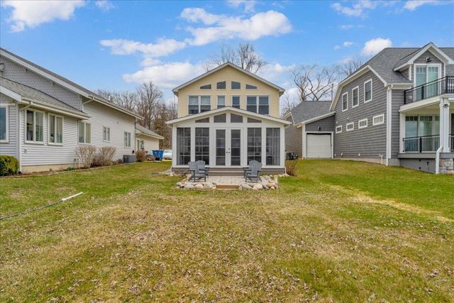 468 Pentecost Highway, Franklin Twp, MI 49265