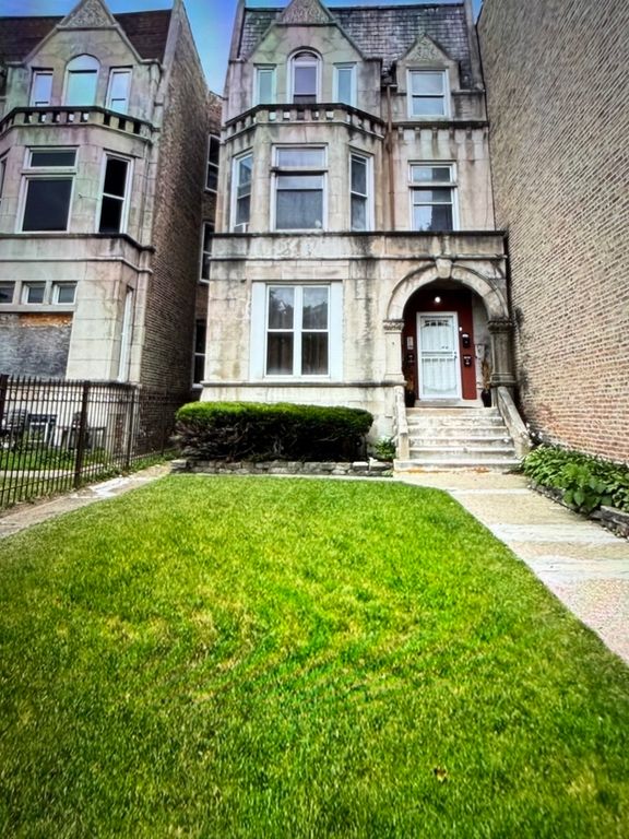 5943 S Indiana Avenue 3, Chicago, IL 60637