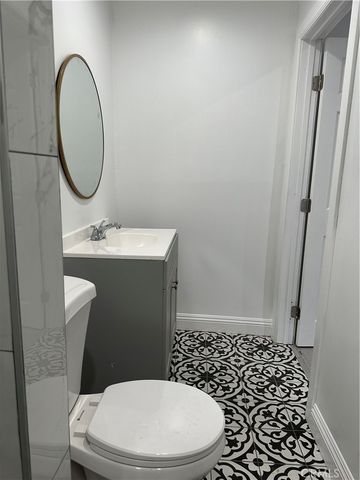 5819 4th Avenue 3, Los Angeles, CA 90043