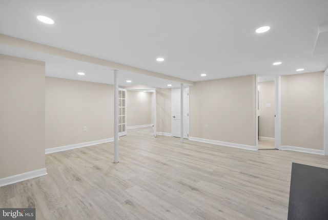 5711 WYNGATE DR, Bethesda, MD 20817