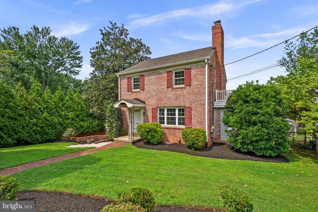 5711 WYNGATE DR, Bethesda, MD 20817