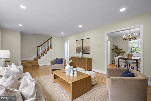 5711 WYNGATE DR, Bethesda, MD 20817