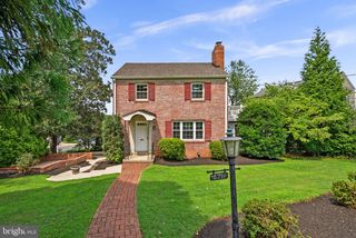 5711 WYNGATE DR, Bethesda, MD 20817
