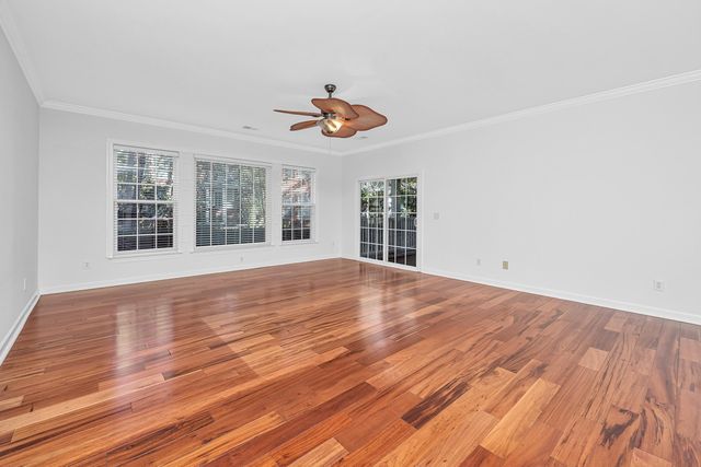 1476 Belcourt Lane, Mount Pleasant, SC 29466