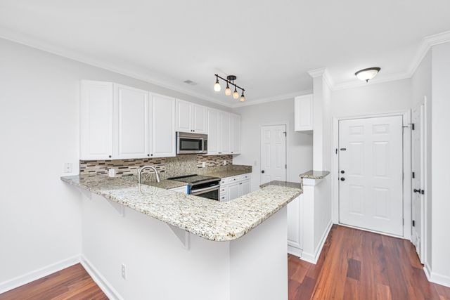 1476 Belcourt Lane, Mount Pleasant, SC 29466