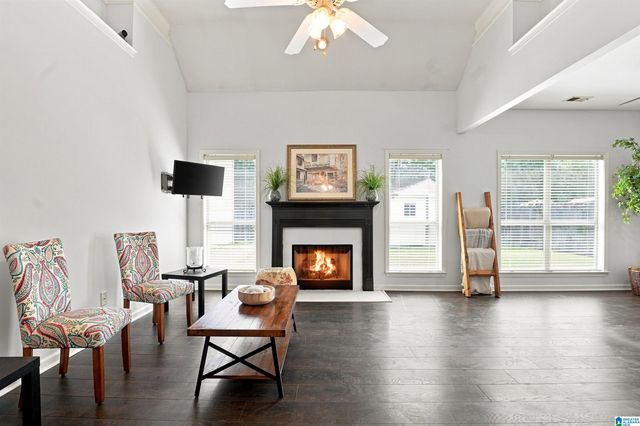 2042 FOREST LAKES LANE, Sterrett, AL 35147
