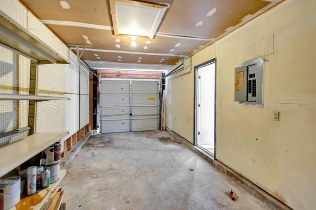 155 Manchester Road, Summerville, SC 29486