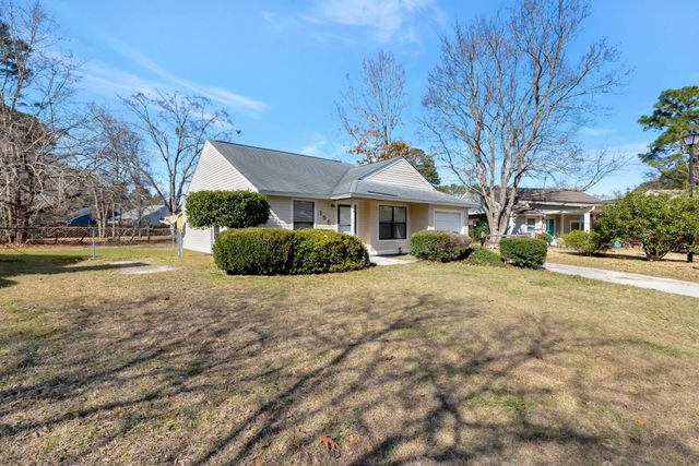 155 Manchester Road, Summerville, SC 29486