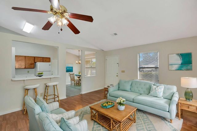 155 Manchester Road, Summerville, SC 29486