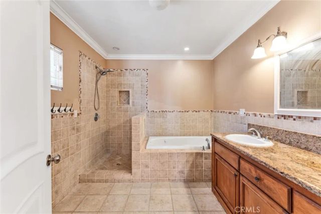 10206 Evelyn, California City, CA 93505