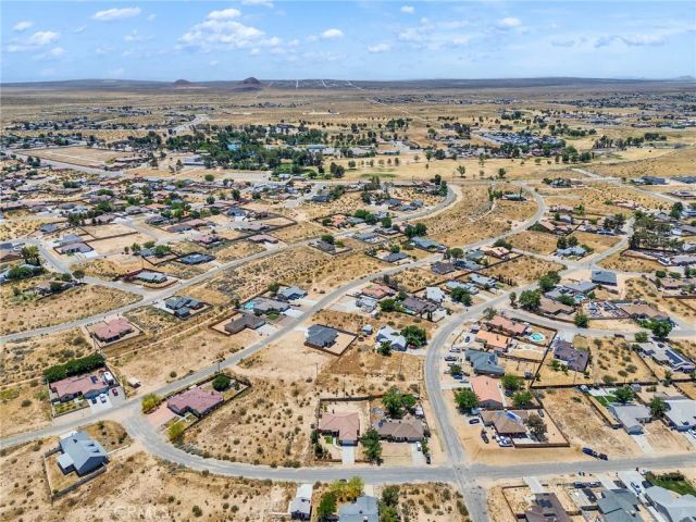10206 Evelyn, California City, CA 93505