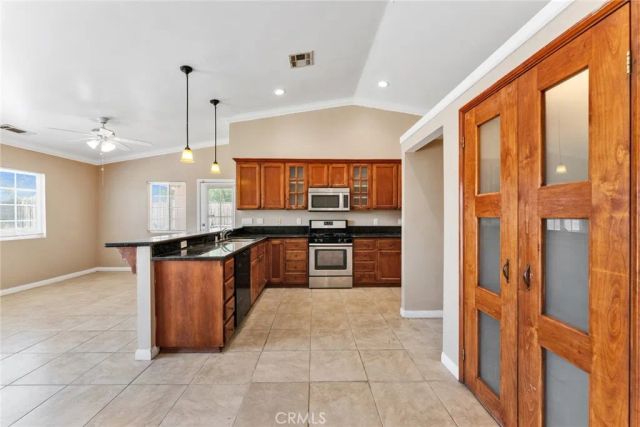 10206 Evelyn, California City, CA 93505