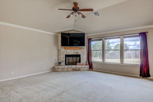 104 S Buckboard, Liberty Hill, TX 78642