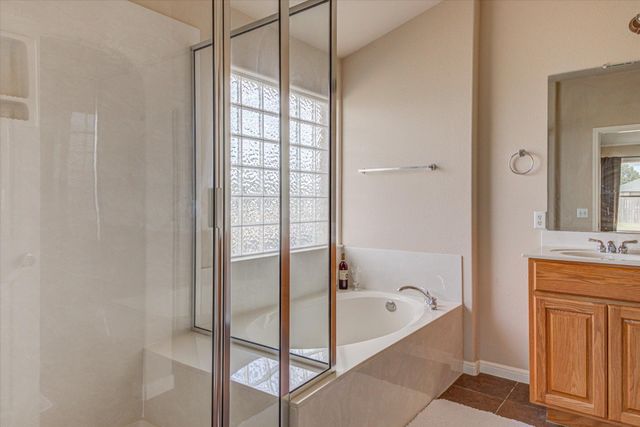 104 S Buckboard, Liberty Hill, TX 78642