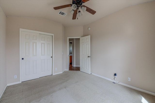 104 S Buckboard, Liberty Hill, TX 78642