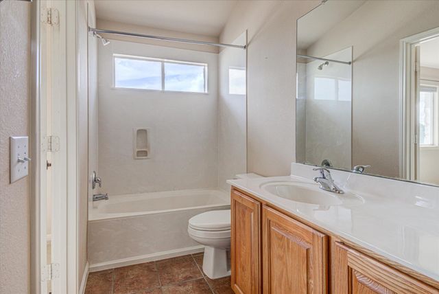 104 S Buckboard, Liberty Hill, TX 78642