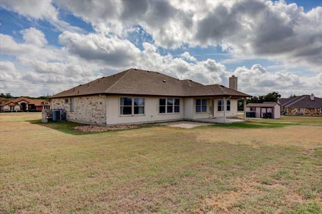 104 S Buckboard, Liberty Hill, TX 78642