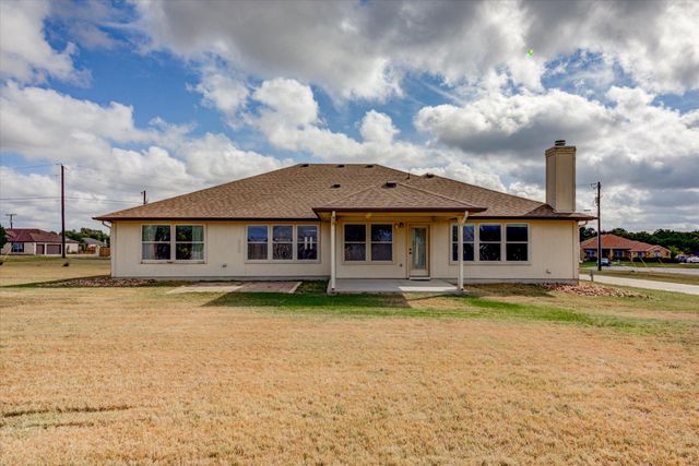 104 S Buckboard, Liberty Hill, TX 78642