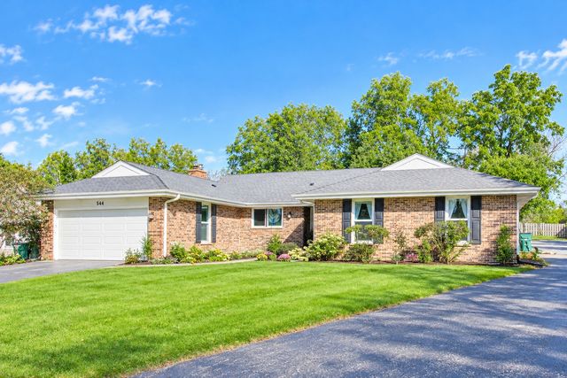 544 Fox Glove Lane, Barrington, IL 60010