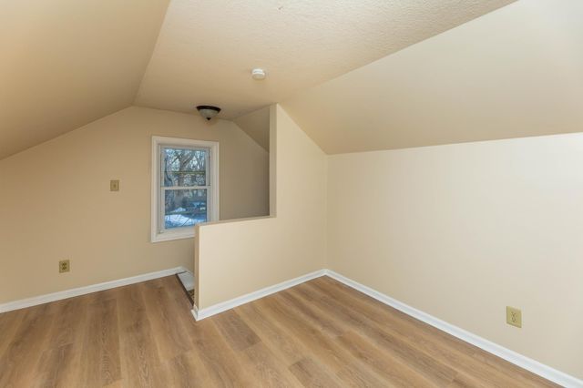 3946 Fremont Avenue N, Minneapolis, MN 55412