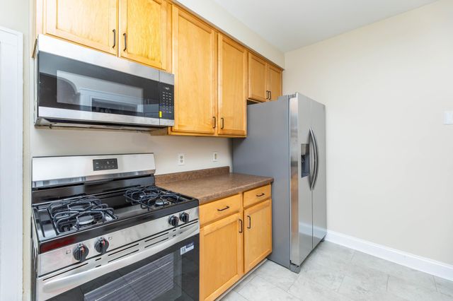 3946 Fremont Avenue N, Minneapolis, MN 55412