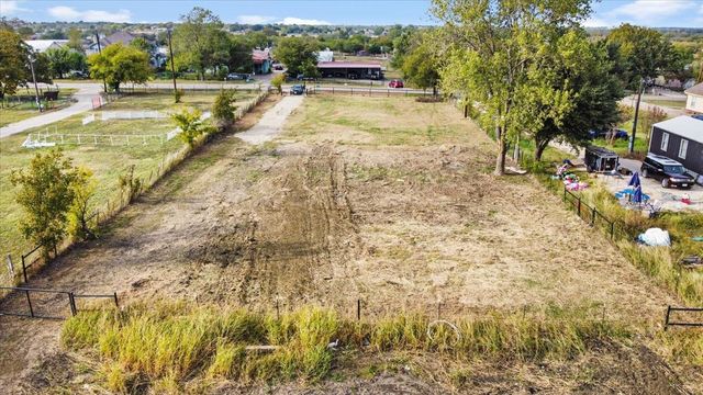 8928 Johns Road, Alvarado, TX 76009