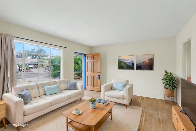 1311 Dartmouth Drive NE, Albuquerque, NM 87106